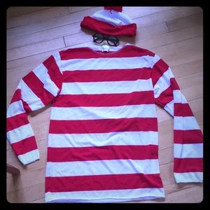 Where’s Waldo Halloween costume